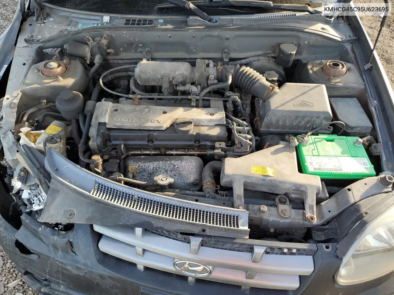 KMHCG45C95U623695 2005 Hyundai Accent Gl