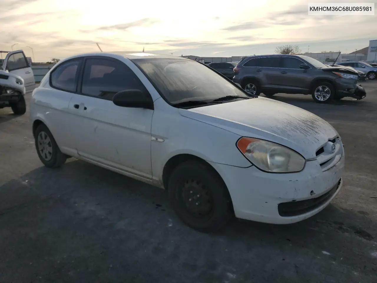 KMHCM36C68U085981 2008 Hyundai Accent Gs