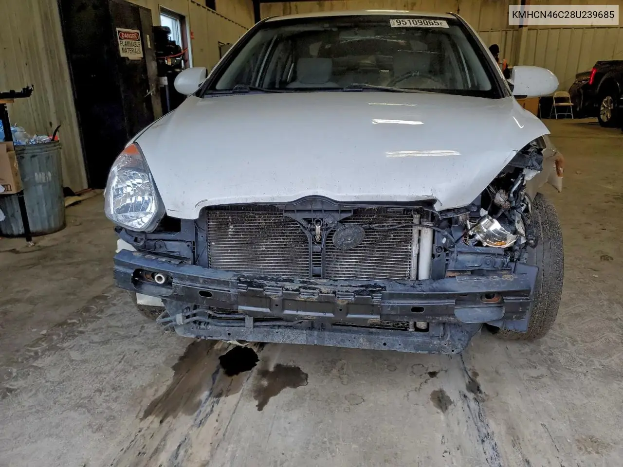 KMHCN46C28U239685 2008 Hyundai Accent Gls