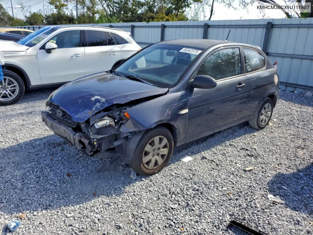 KMHCM36CX9U111807 2009 Hyundai Accent Gs