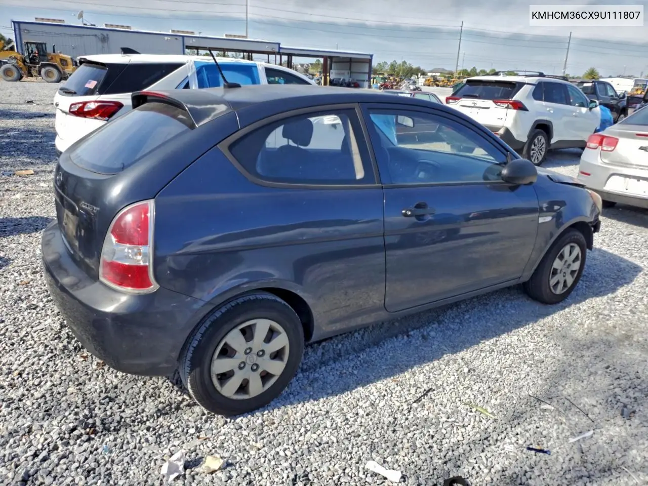 KMHCM36CX9U111807 2009 Hyundai Accent Gs