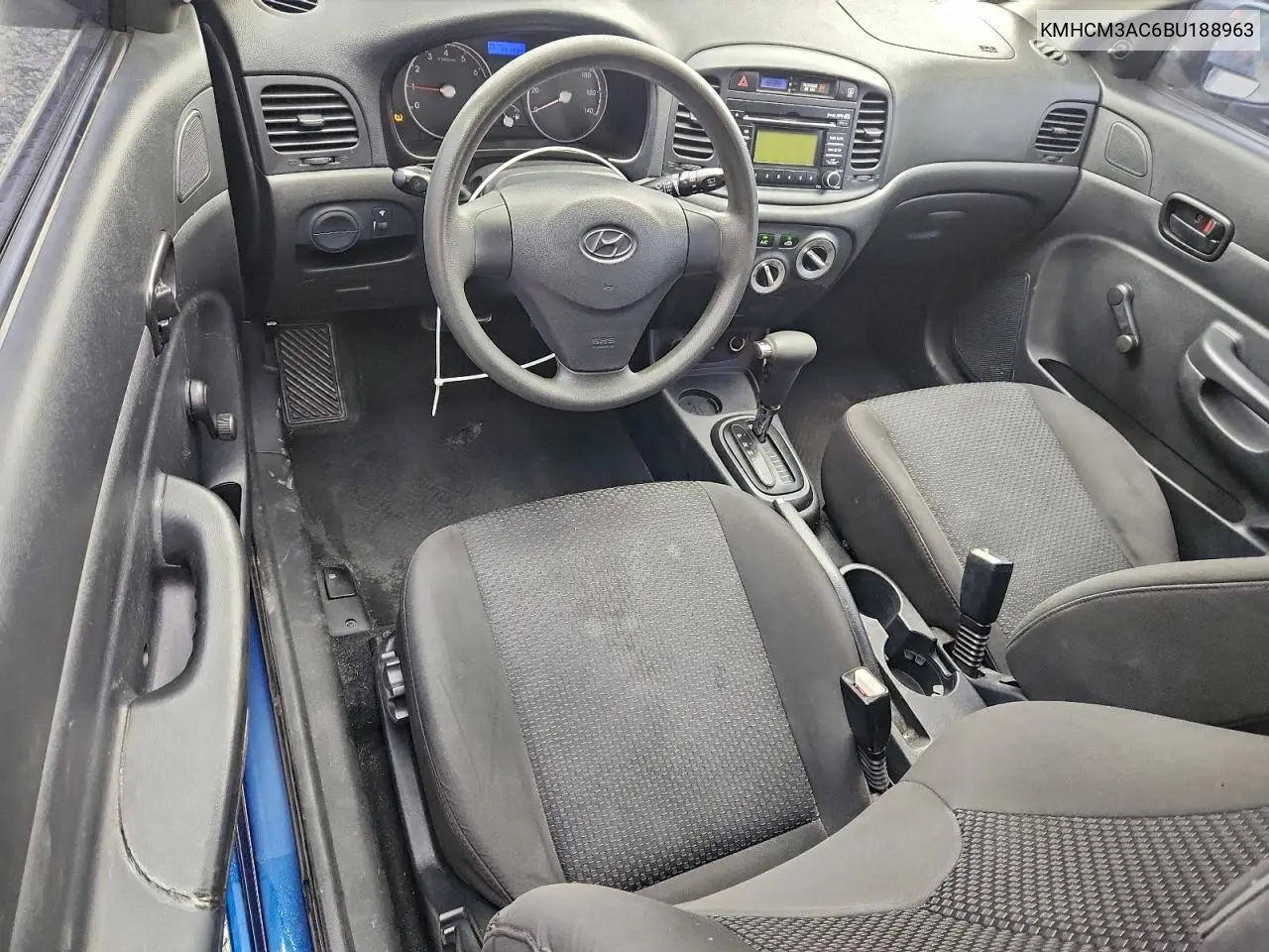 KMHCM3AC6BU188963 2011 Hyundai Accent Gl