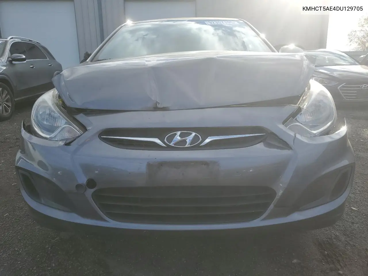 KMHCT5AE4DU129705 2013 Hyundai Accent Gls