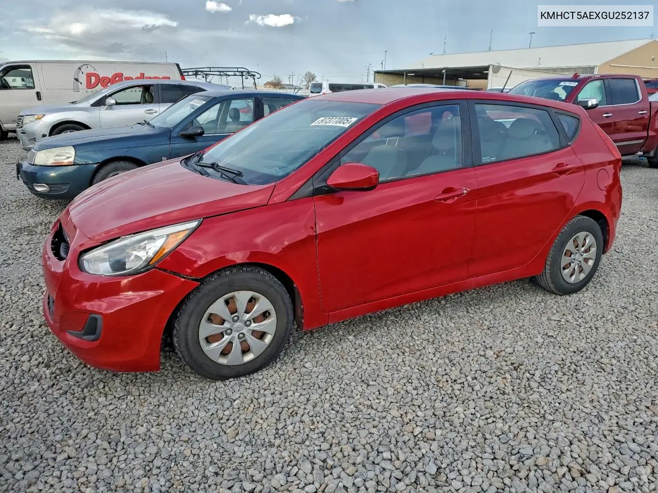 KMHCT5AEXGU252137 2016 Hyundai Accent Se