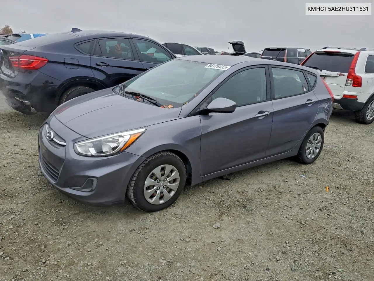 KMHCT5AE2HU311831 2017 Hyundai Accent Se