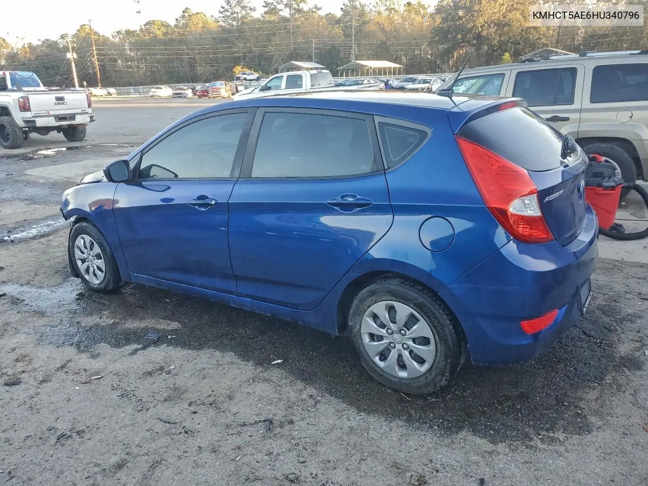 KMHCT5AE6HU340796 2017 Hyundai Accent Se