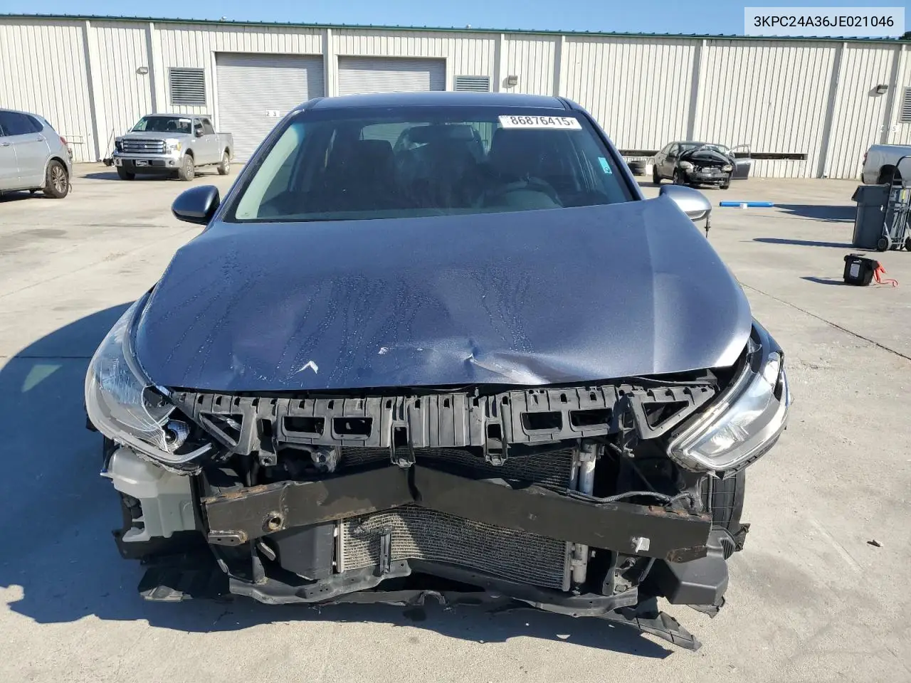 3KPC24A36JE021046 2018 Hyundai Accent Se