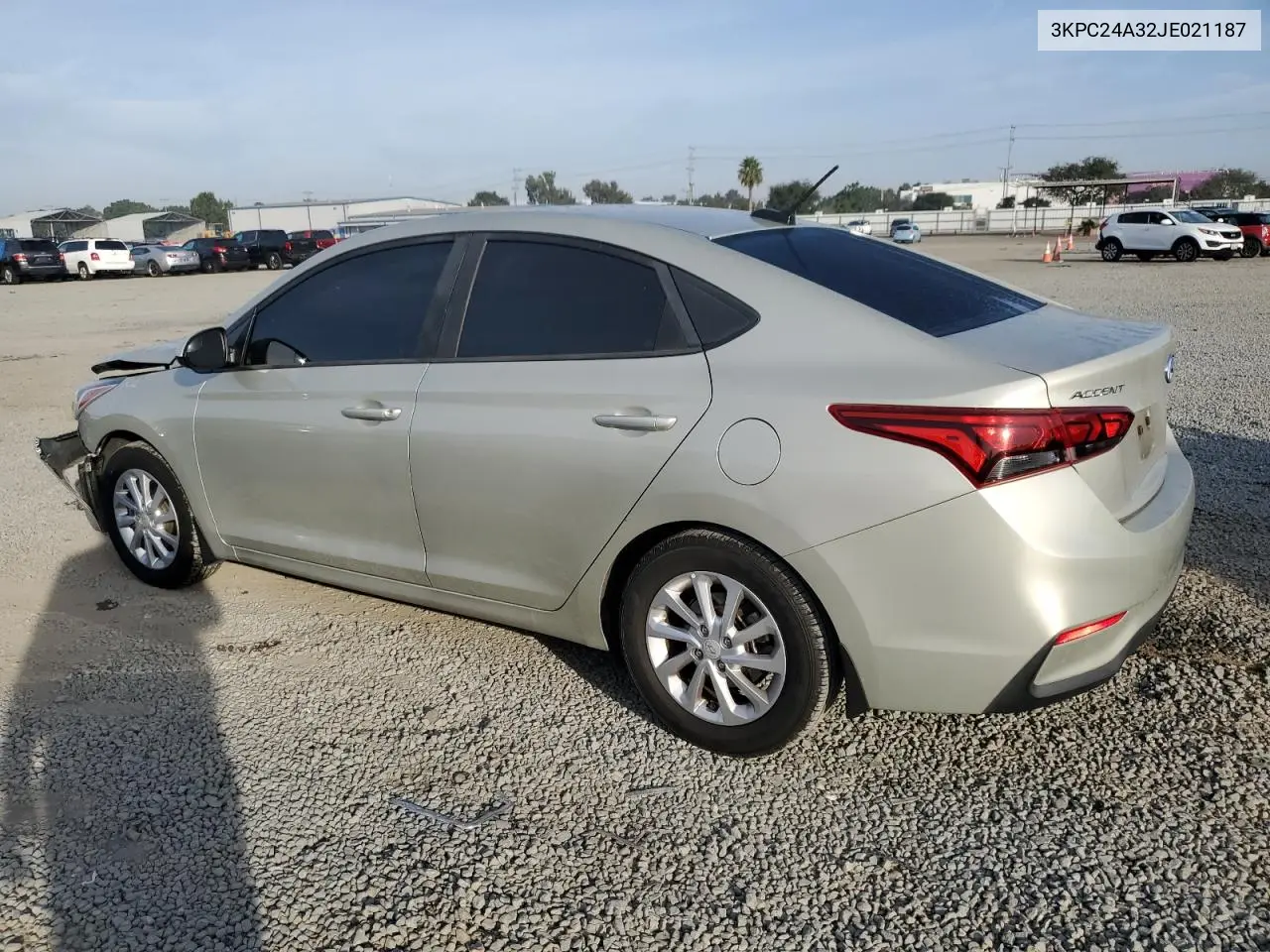3KPC24A32JE021187 2018 Hyundai Accent Se