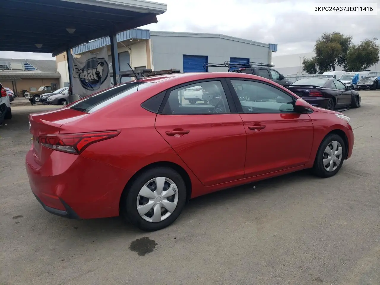 3KPC24A37JE011416 2018 Hyundai Accent Se