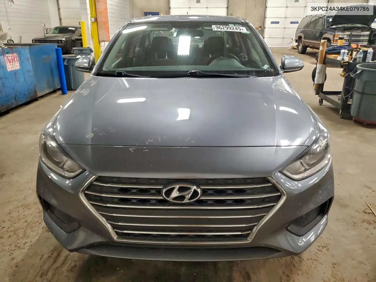 3KPC24A34KE079786 2019 Hyundai Accent Se