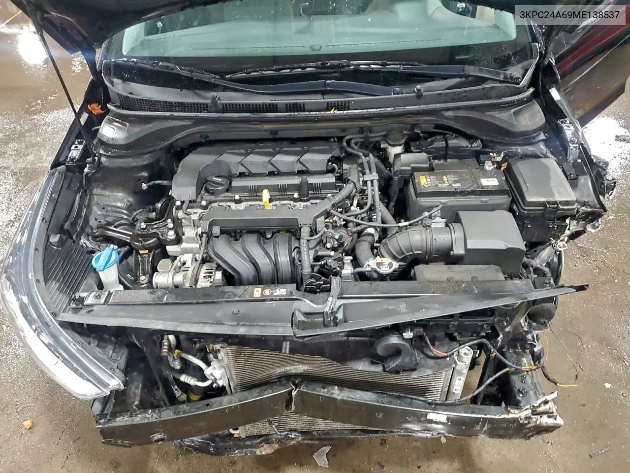3KPC24A69ME138537 2021 Hyundai Accent Se