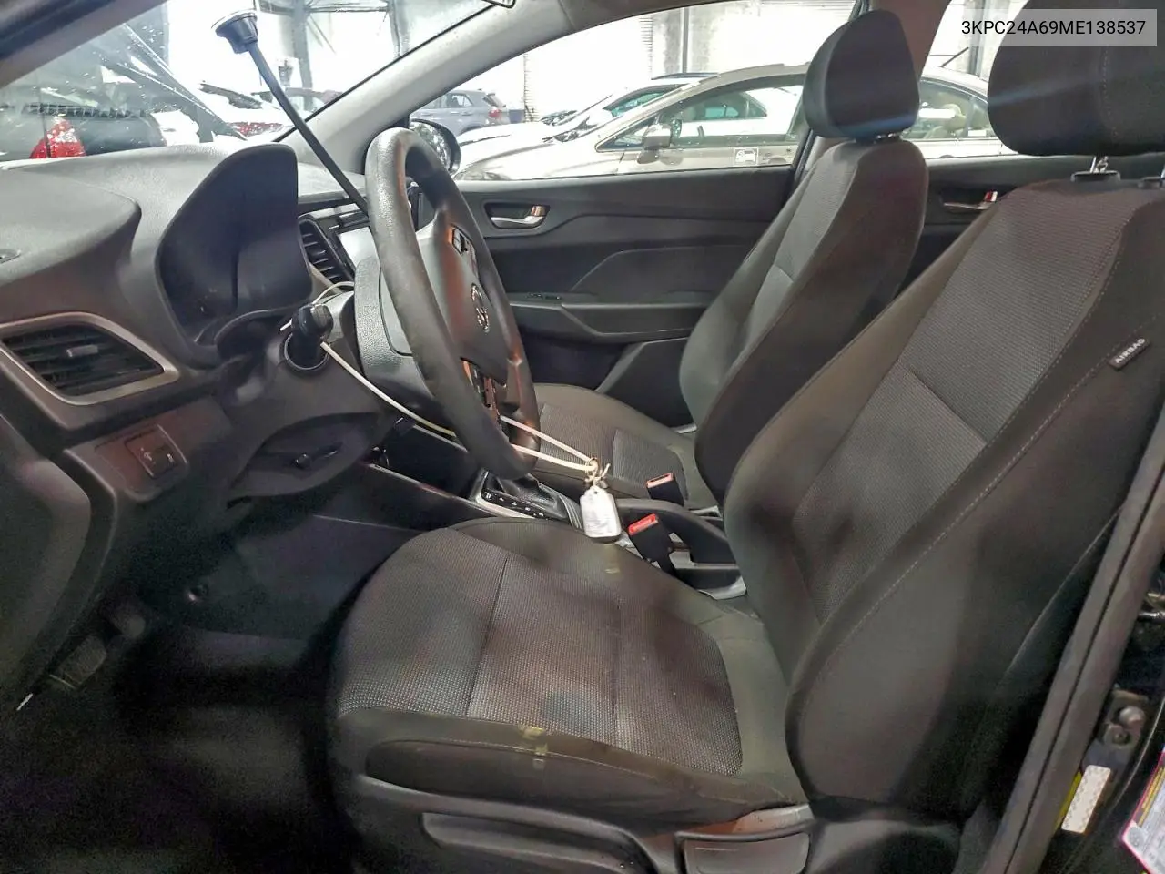 3KPC24A69ME138537 2021 Hyundai Accent Se
