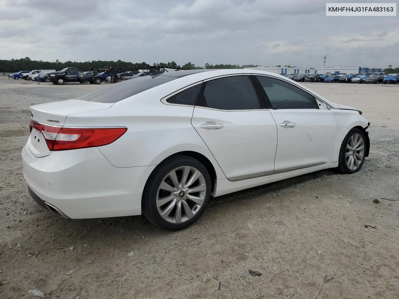 KMHFH4JG1FA483163 2015 Hyundai Azera Limited