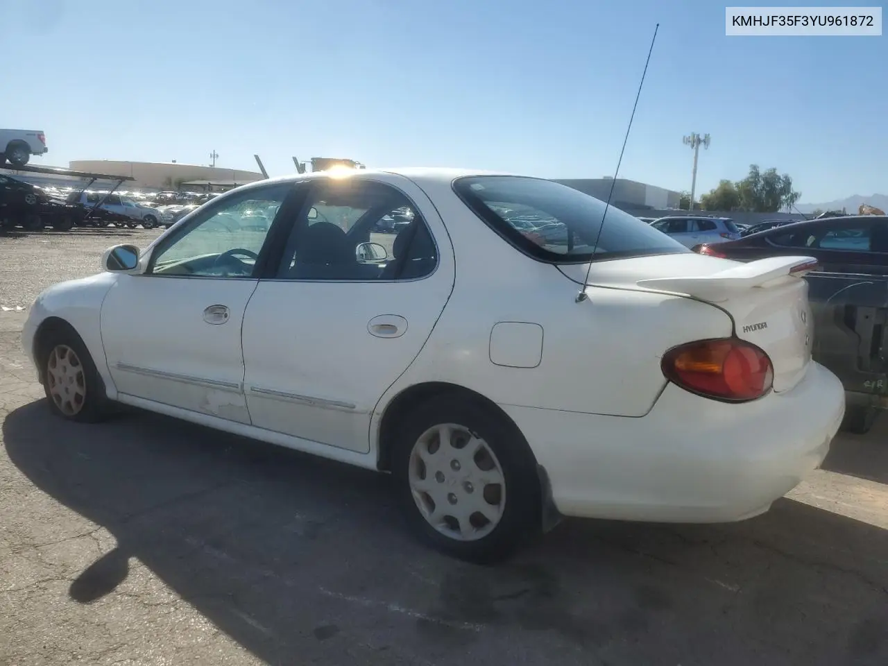 KMHJF35F3YU961872 2000 Hyundai Elantra Gls