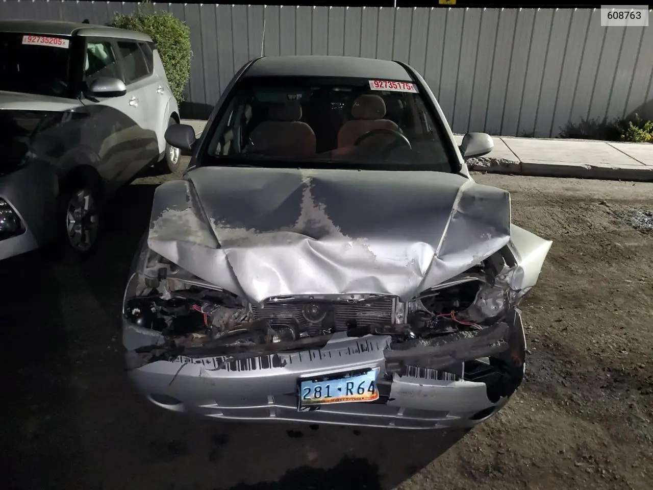 608763 2003 Hyundai Elantra Gls