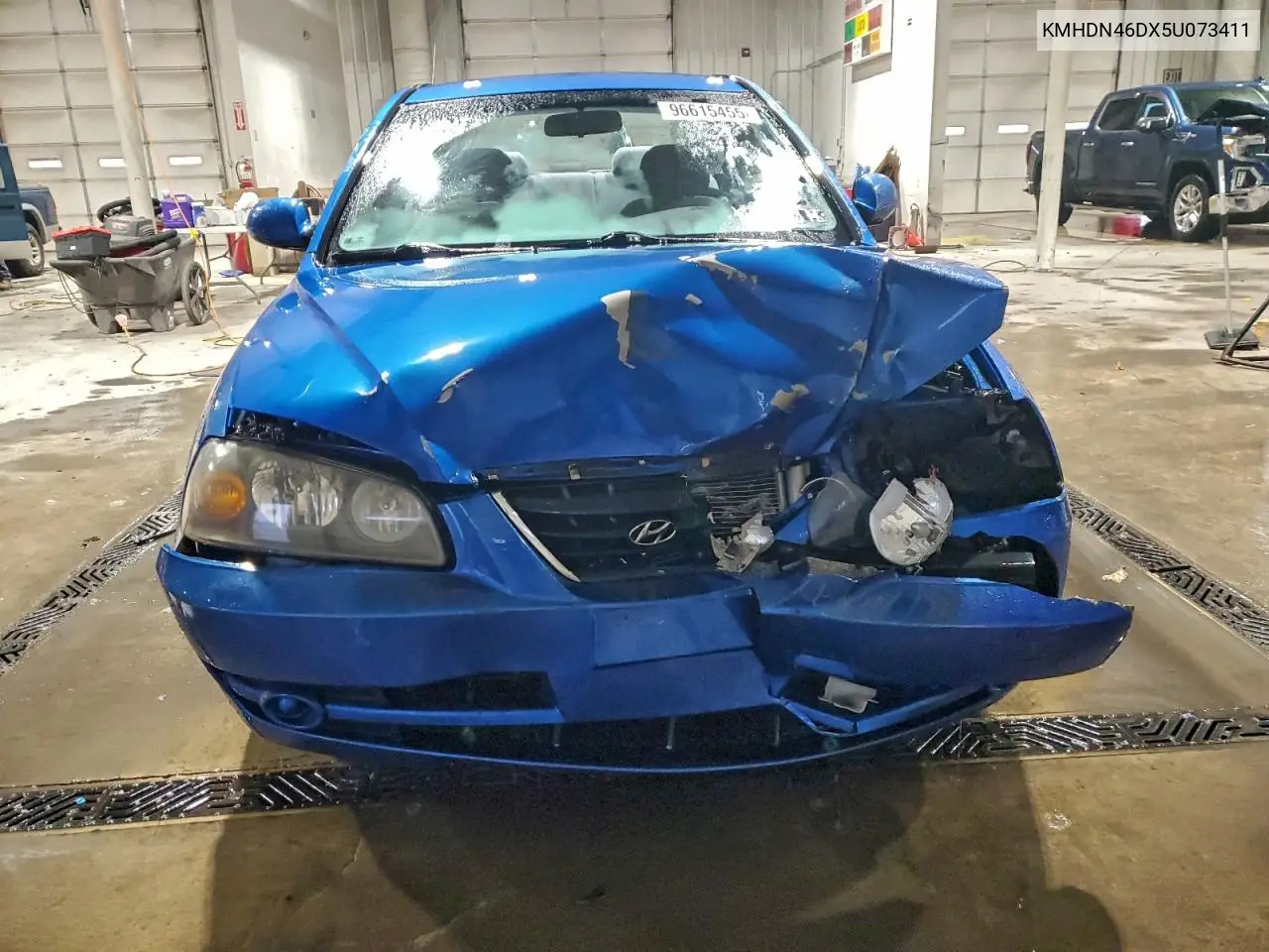 KMHDN46DX5U073411 2005 Hyundai Elantra Gls