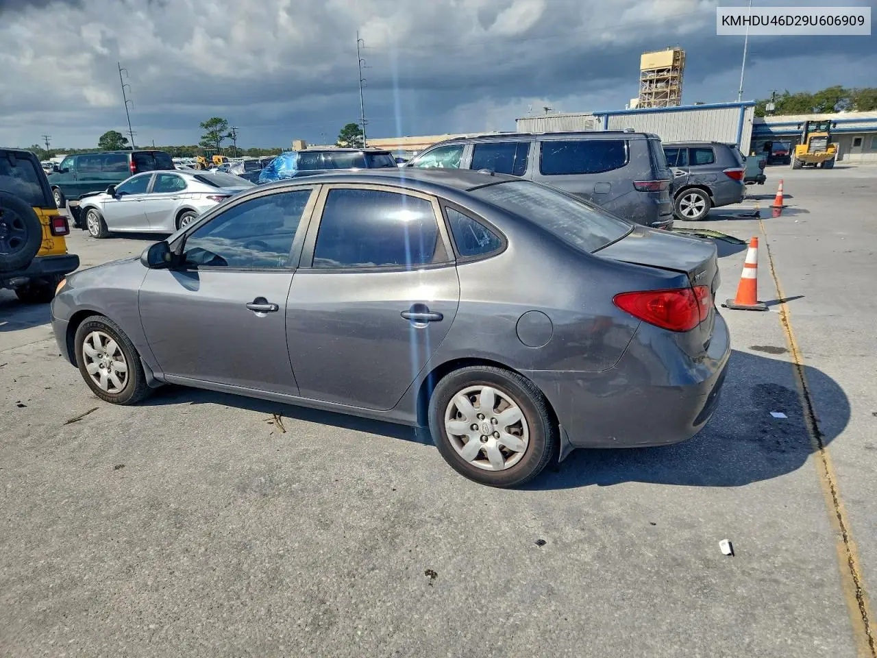 KMHDU46D29U606909 2009 Hyundai Elantra Gls