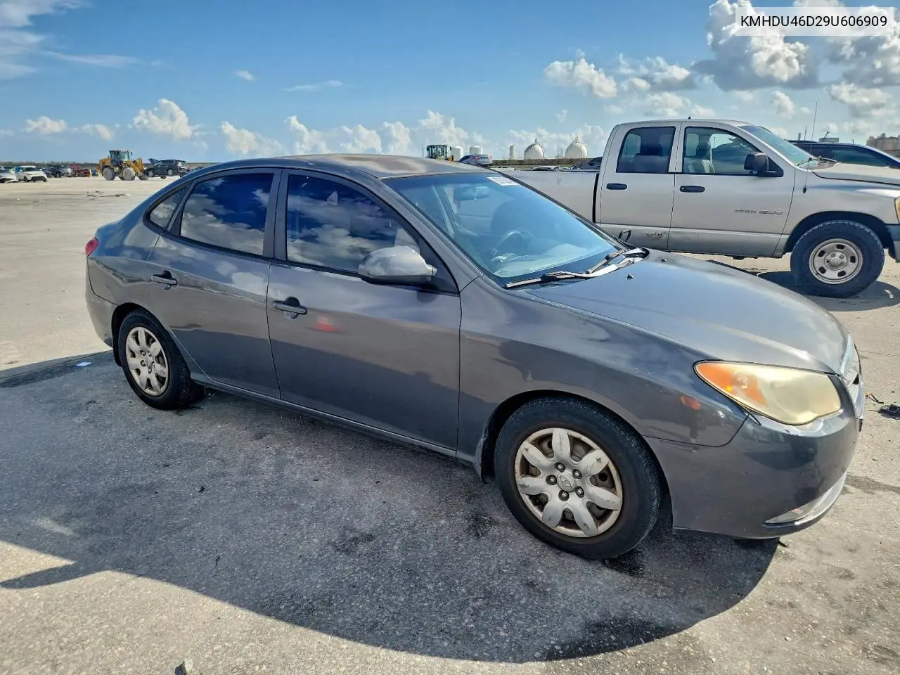 KMHDU46D29U606909 2009 Hyundai Elantra Gls