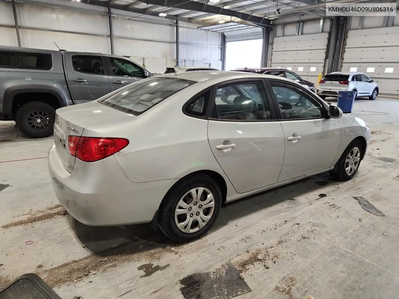 KMHDU46D09U806316 2009 Hyundai Elantra Gls