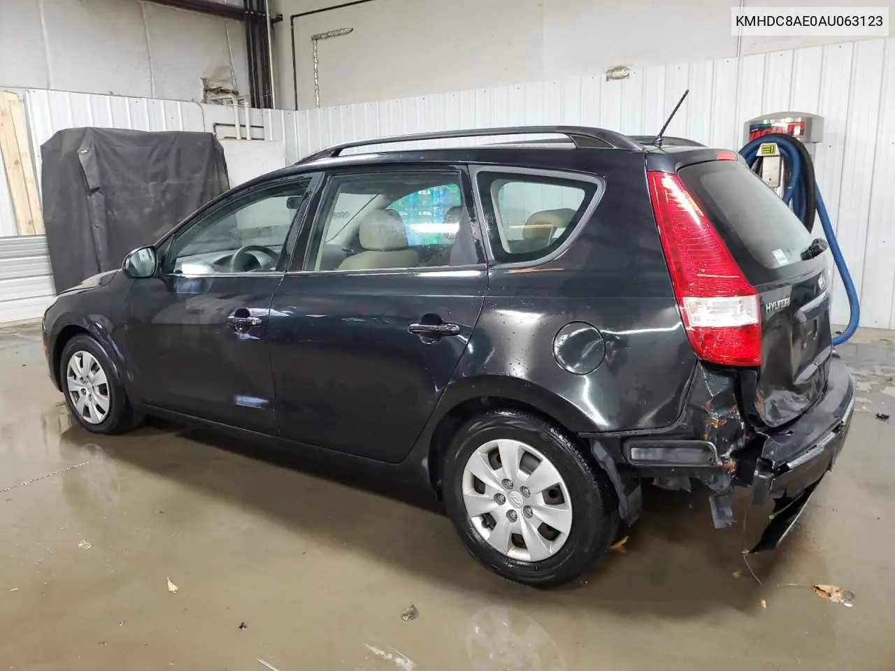 KMHDC8AE0AU063123 2010 Hyundai Elantra Touring Gls