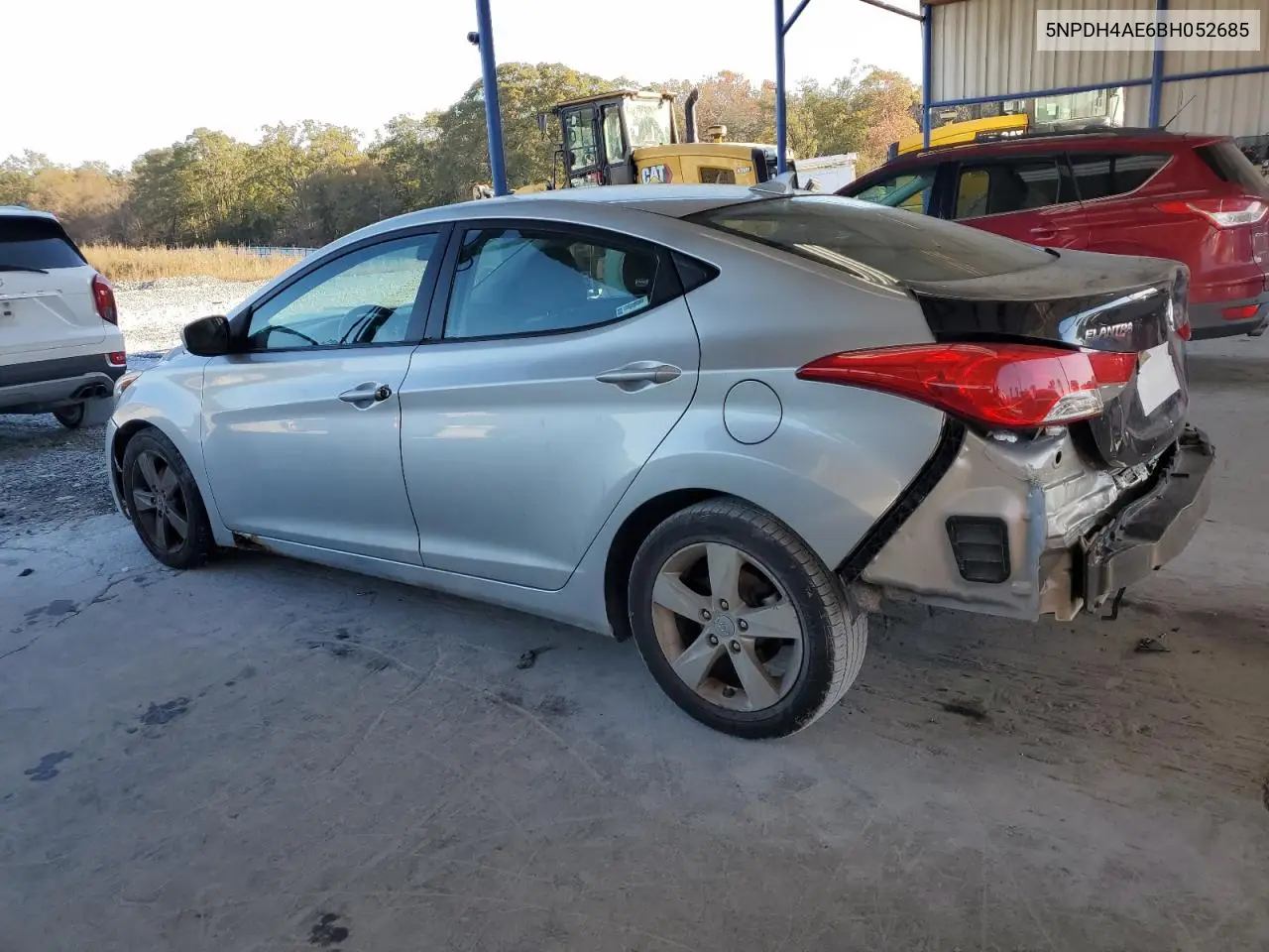 5NPDH4AE6BH052685 2011 Hyundai Elantra Gls