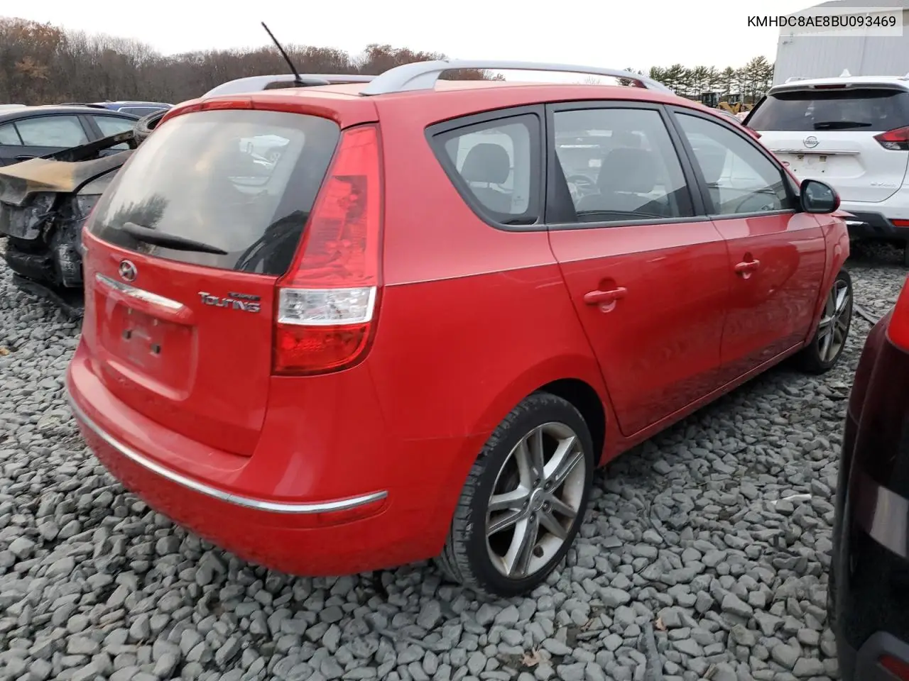 KMHDC8AE8BU093469 2011 Hyundai Elantra Touring Gls