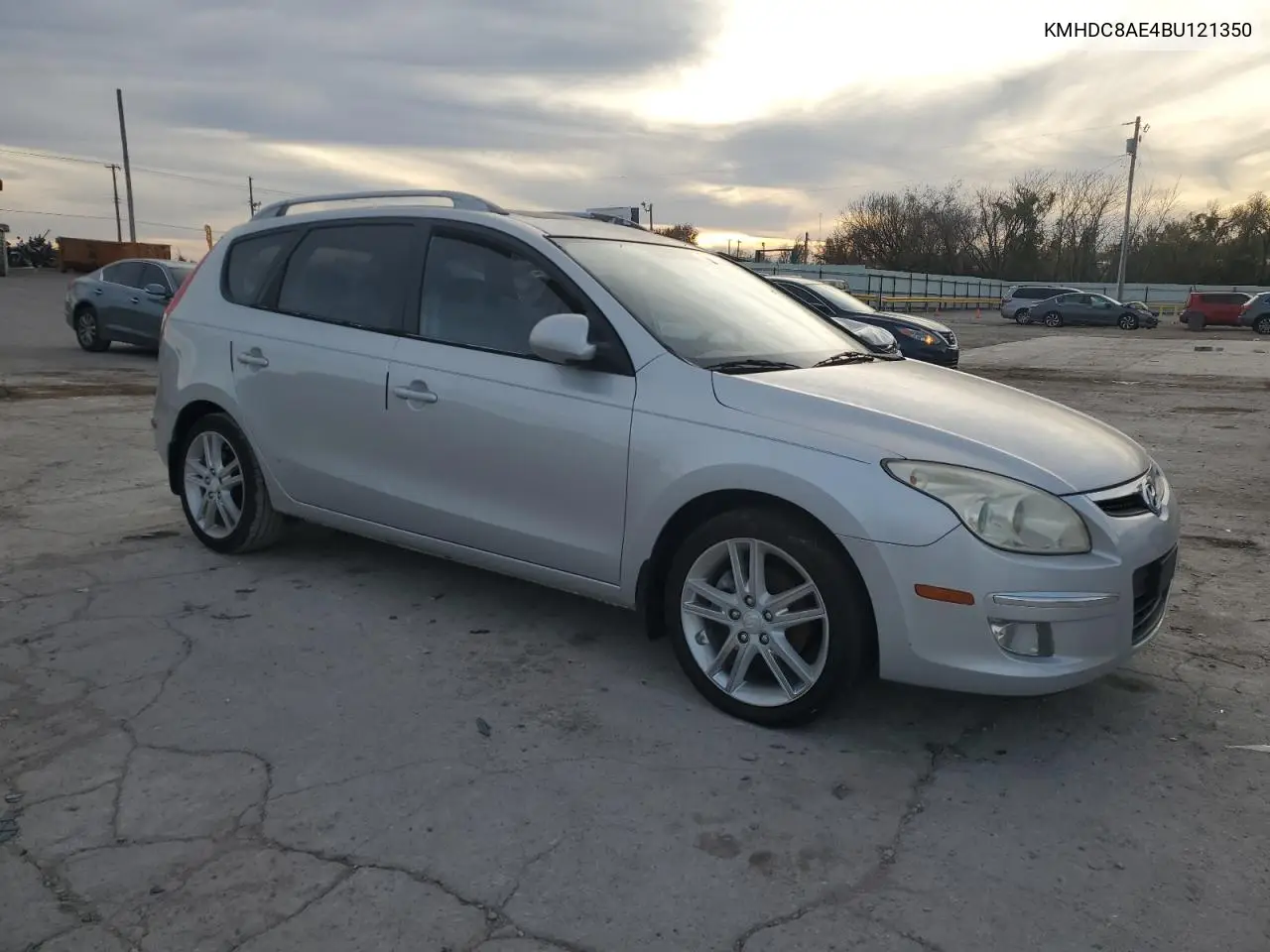 KMHDC8AE4BU121350 2011 Hyundai Elantra Touring Gls