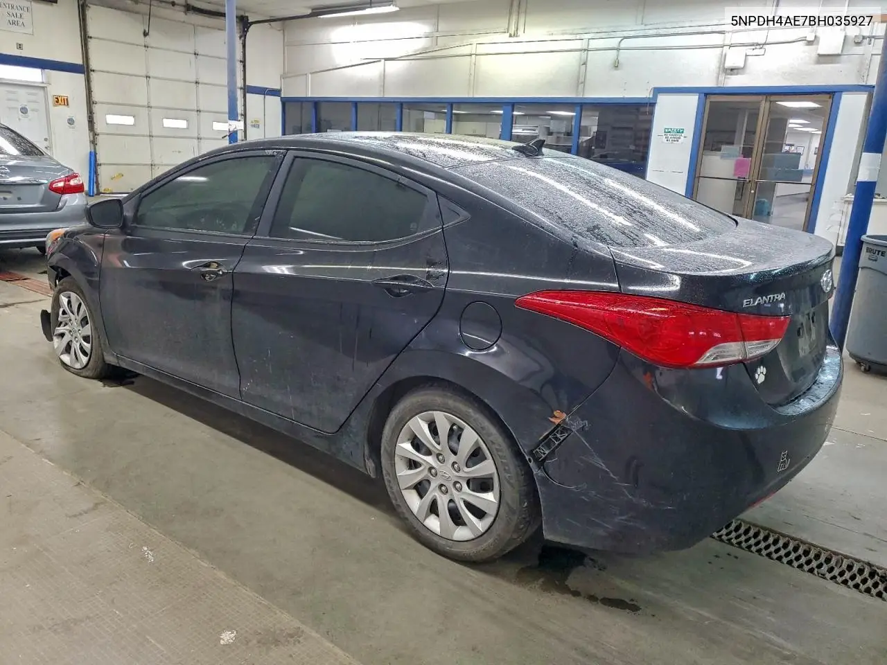5NPDH4AE7BH035927 2011 Hyundai Elantra Gls