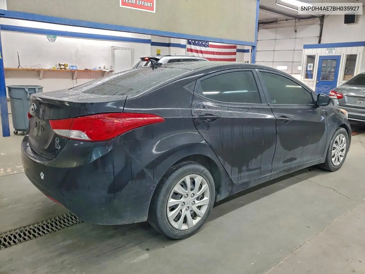 5NPDH4AE7BH035927 2011 Hyundai Elantra Gls