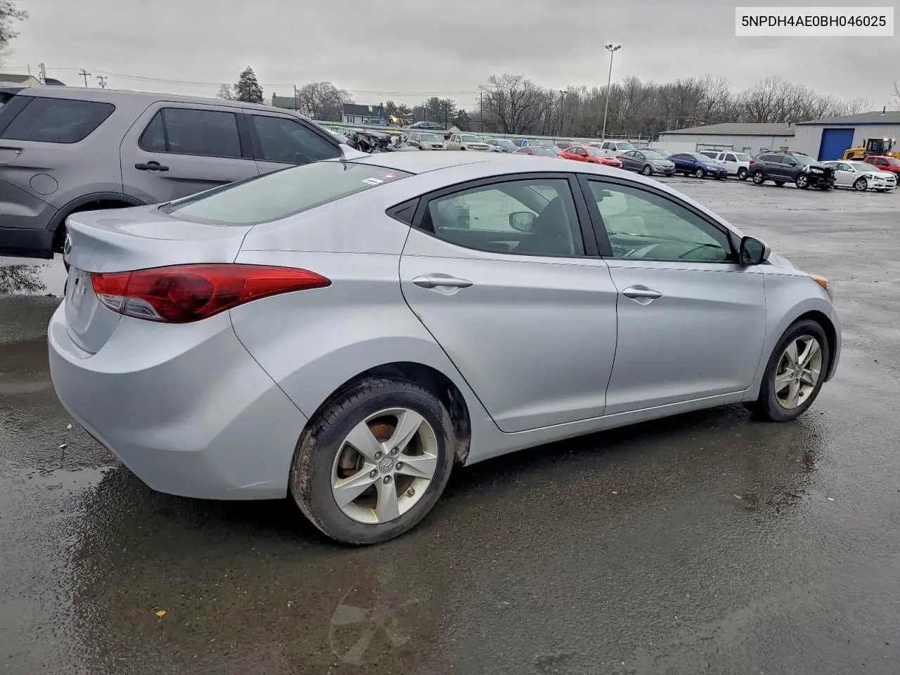 5NPDH4AE0BH046025 2011 Hyundai Elantra Gls
