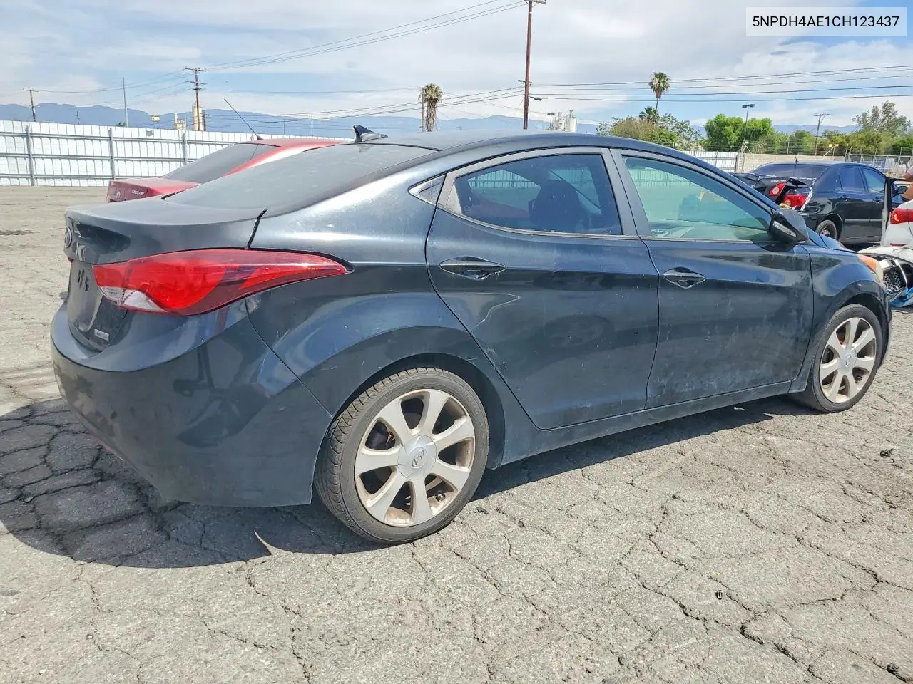 5NPDH4AE1CH123437 2012 Hyundai Elantra Limited