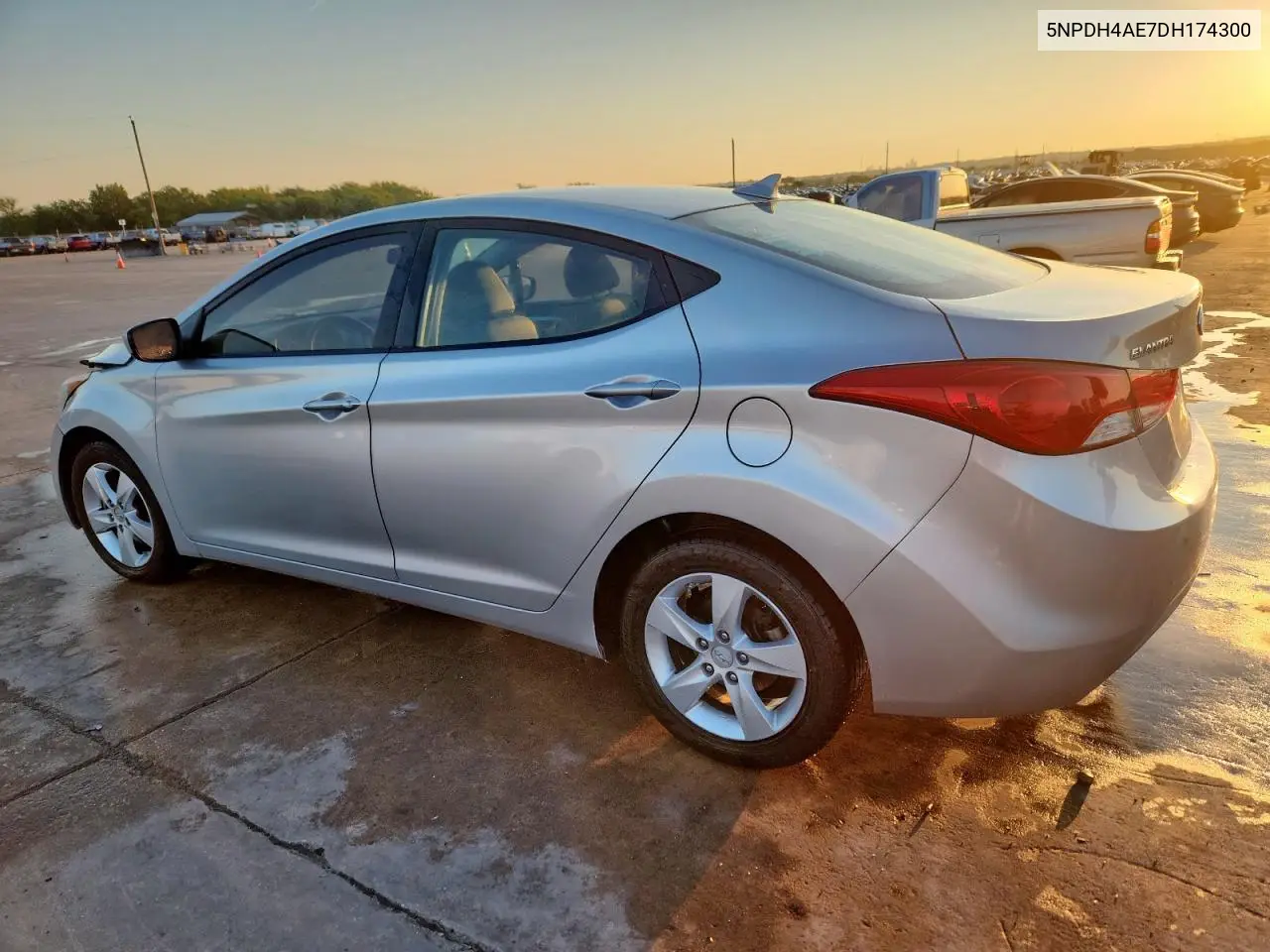 5NPDH4AE7DH174300 2013 Hyundai Elantra Gls