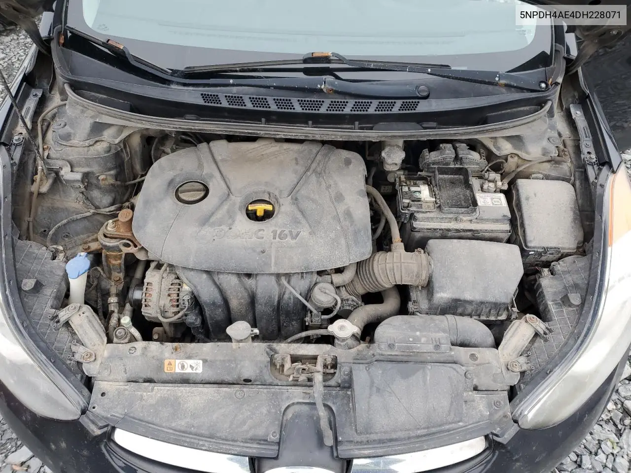5NPDH4AE4DH228071 2013 Hyundai Elantra Gls