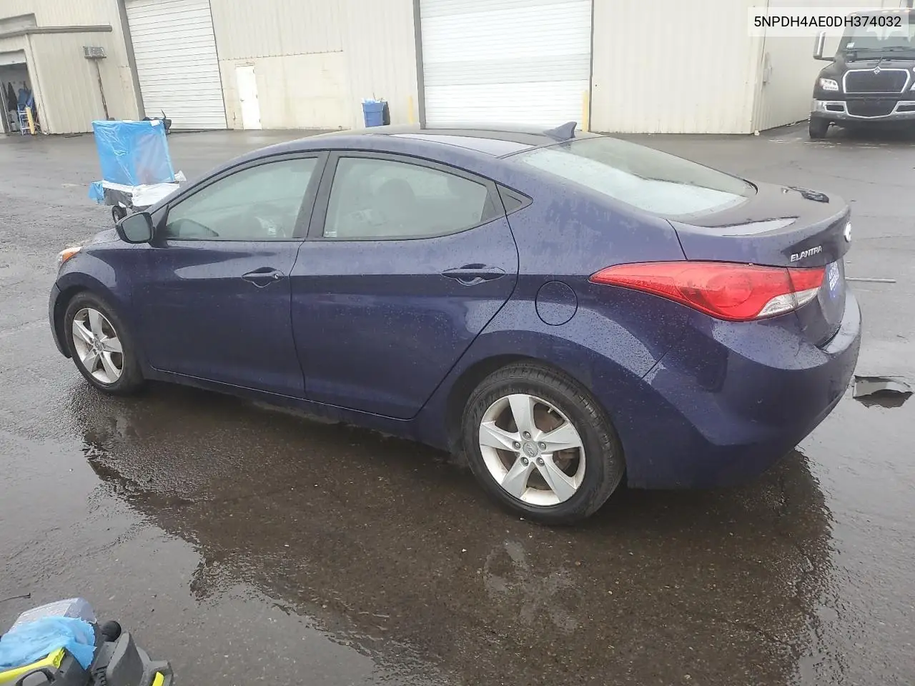 5NPDH4AE0DH374032 2013 Hyundai Elantra Gls