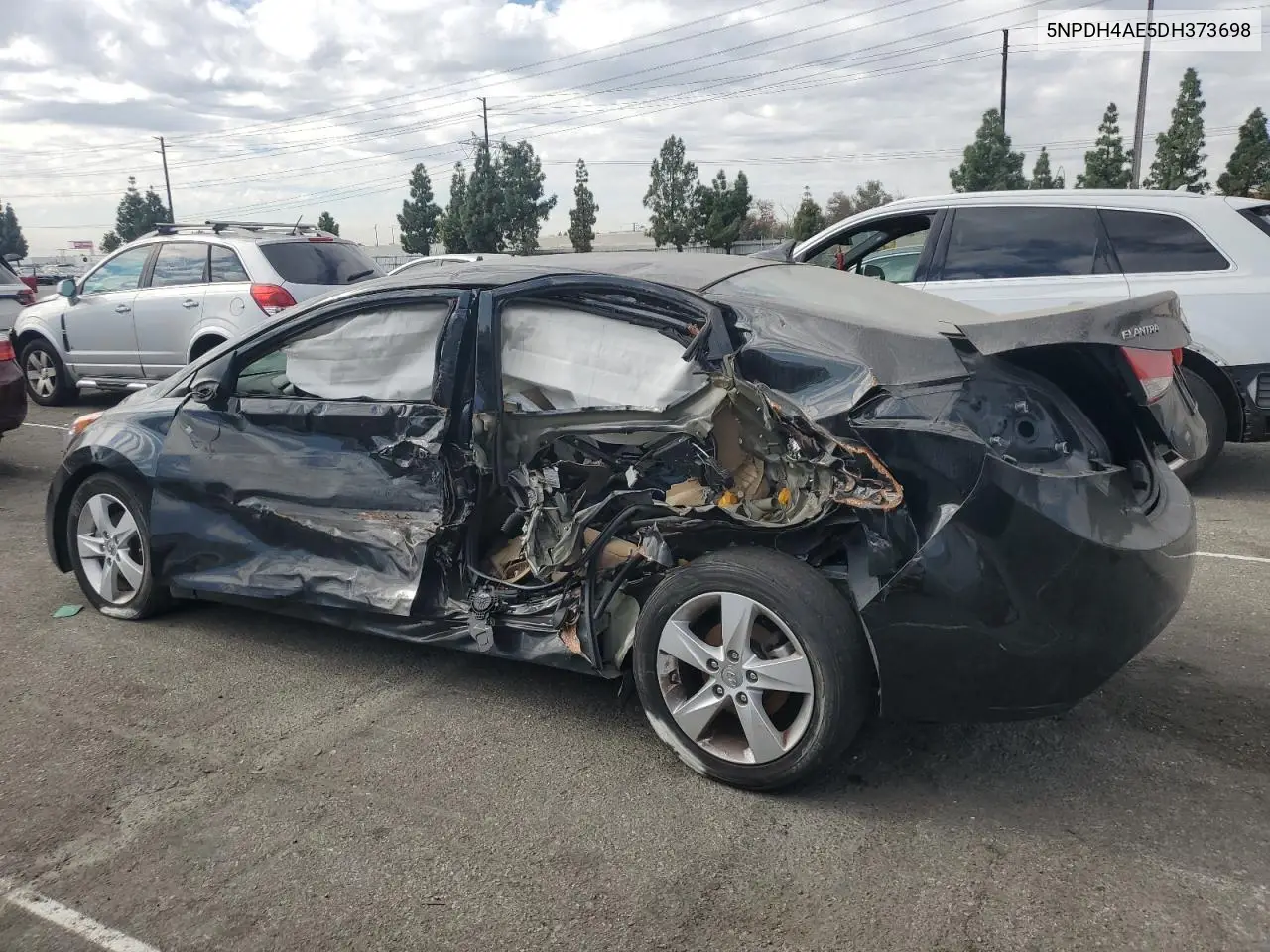 5NPDH4AE5DH373698 2013 Hyundai Elantra Gls