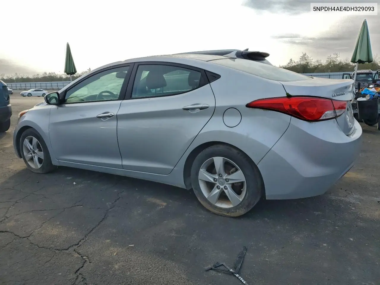5NPDH4AE4DH329093 2013 Hyundai Elantra Gls