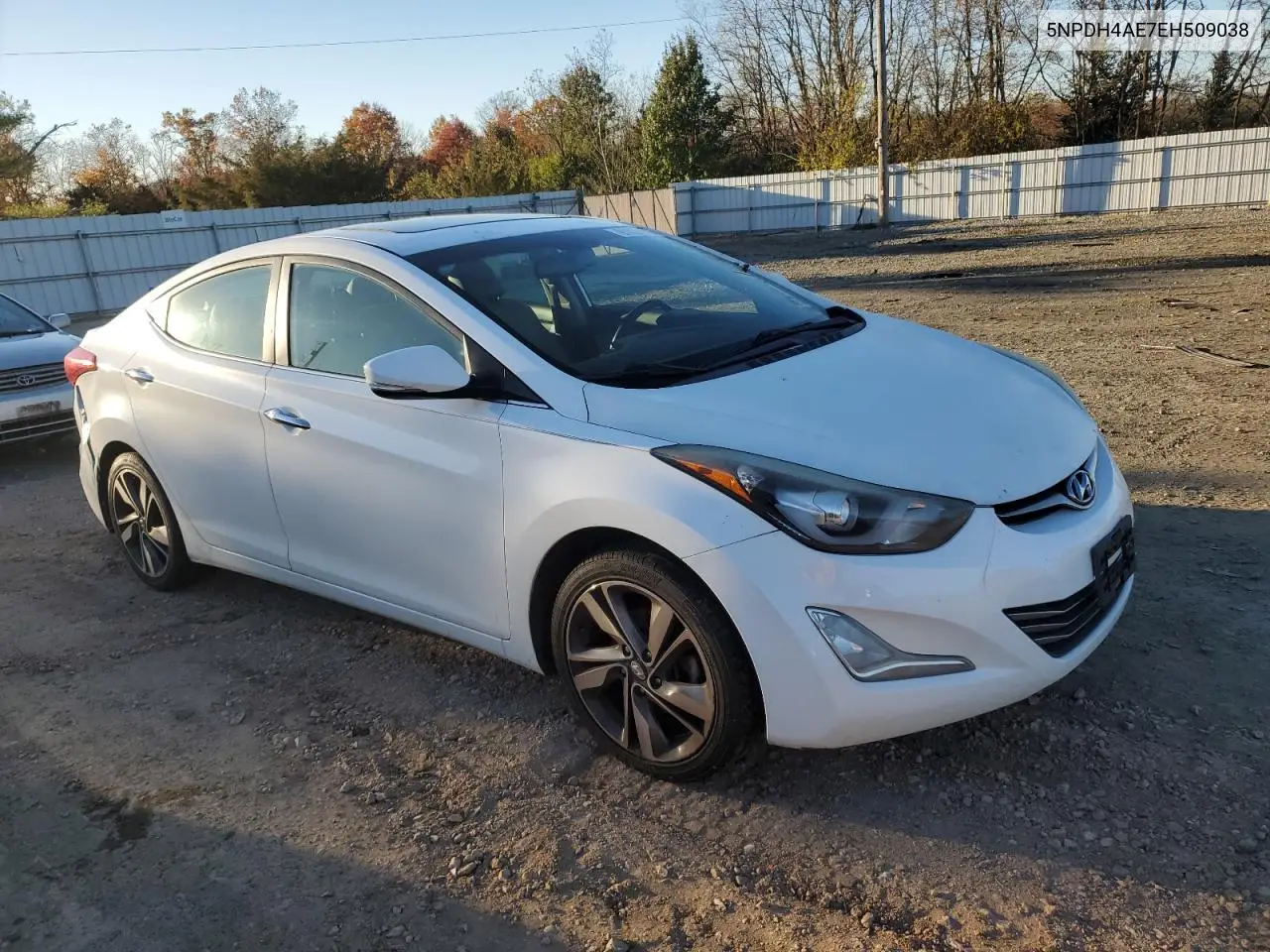 5NPDH4AE7EH509038 2014 Hyundai Elantra Se