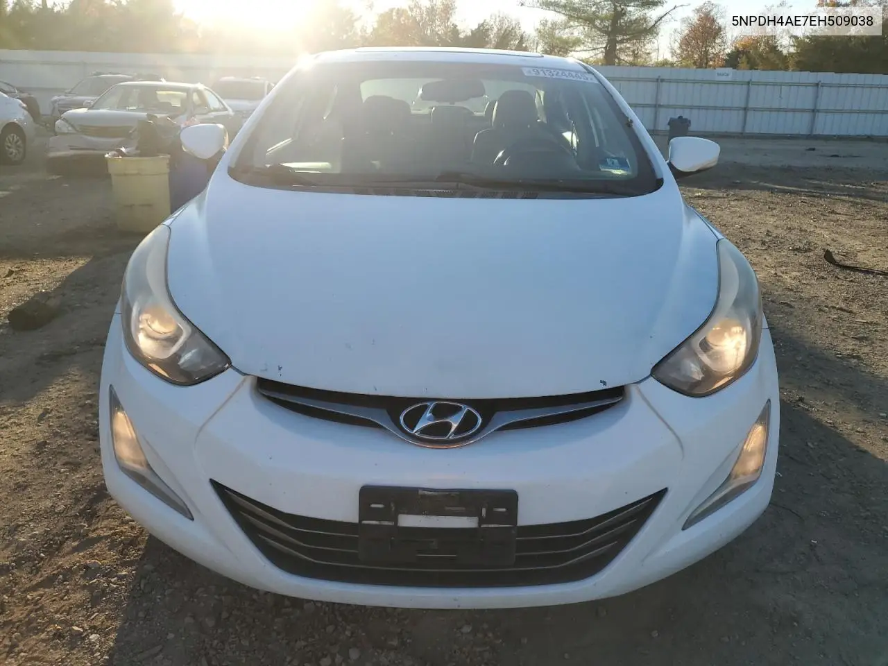5NPDH4AE7EH509038 2014 Hyundai Elantra Se