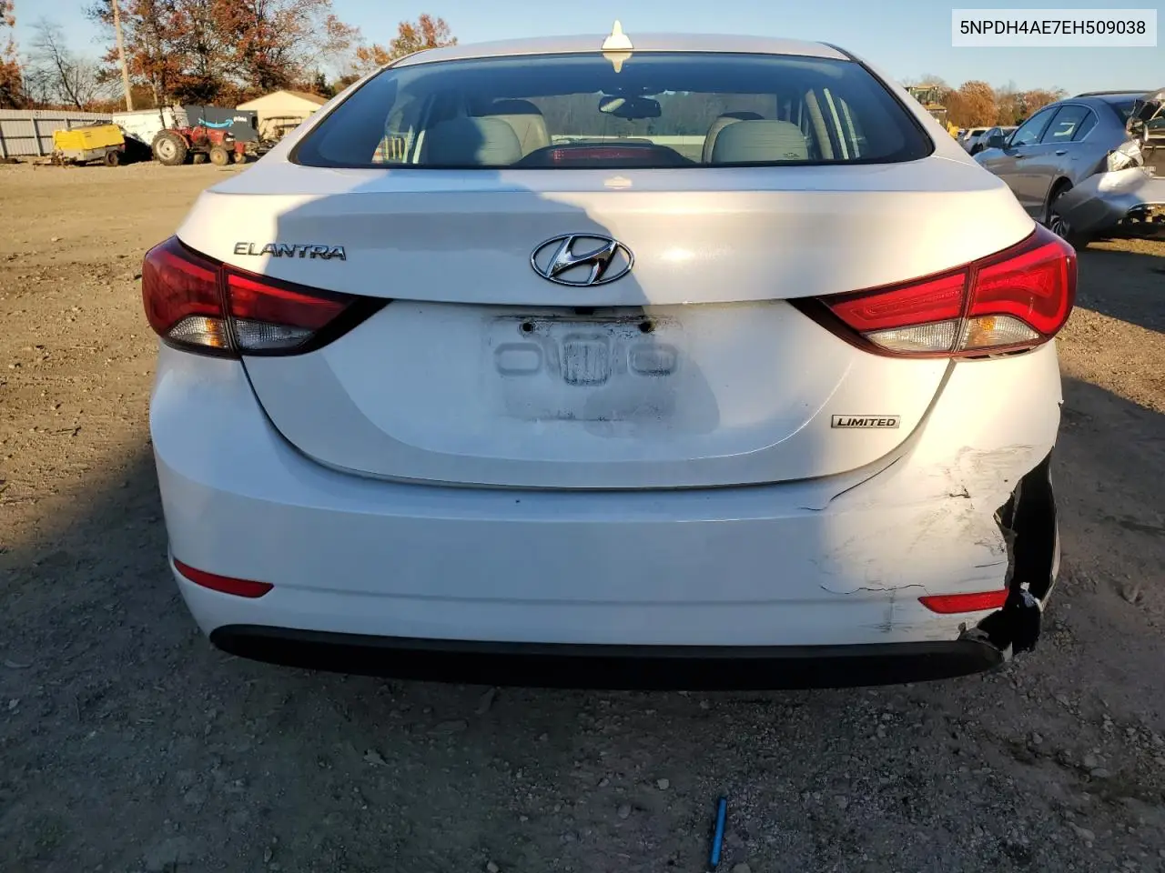 5NPDH4AE7EH509038 2014 Hyundai Elantra Se