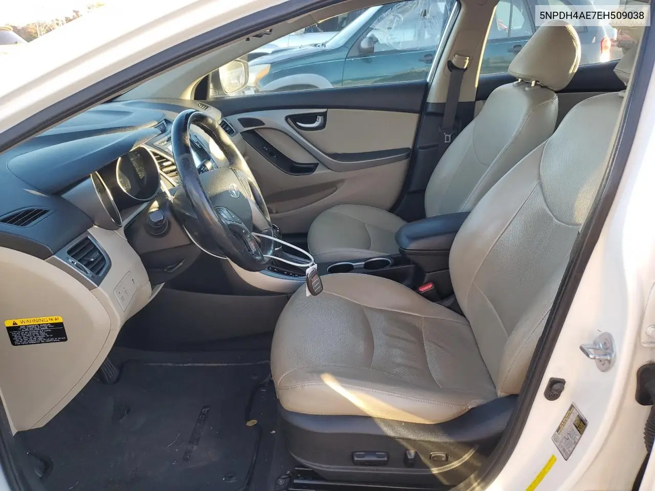 5NPDH4AE7EH509038 2014 Hyundai Elantra Se