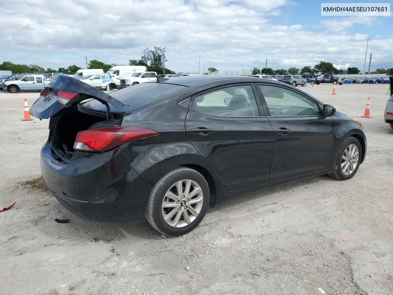 KMHDH4AE5EU107651 2014 Hyundai Elantra Se