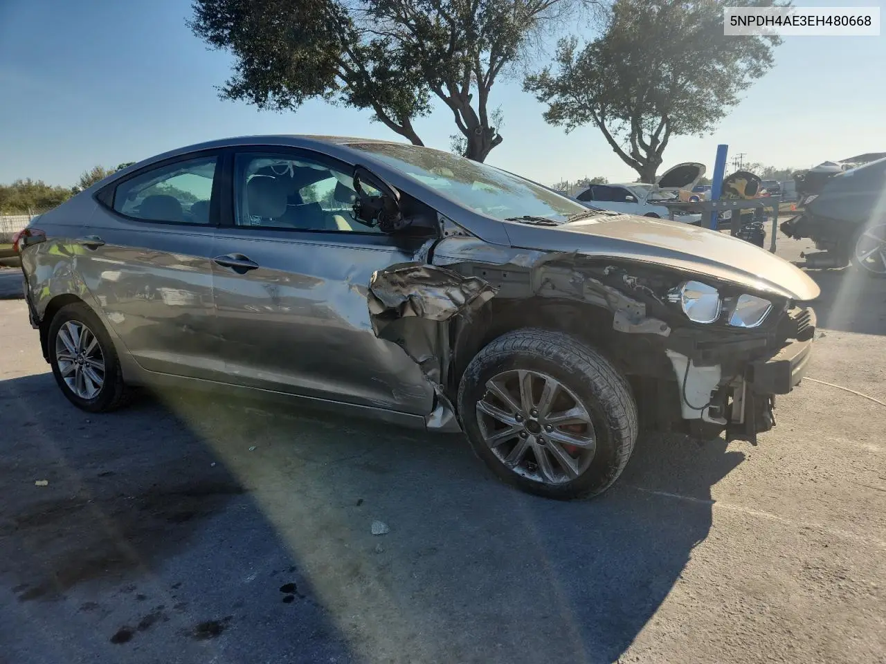 5NPDH4AE3EH480668 2014 Hyundai Elantra Se