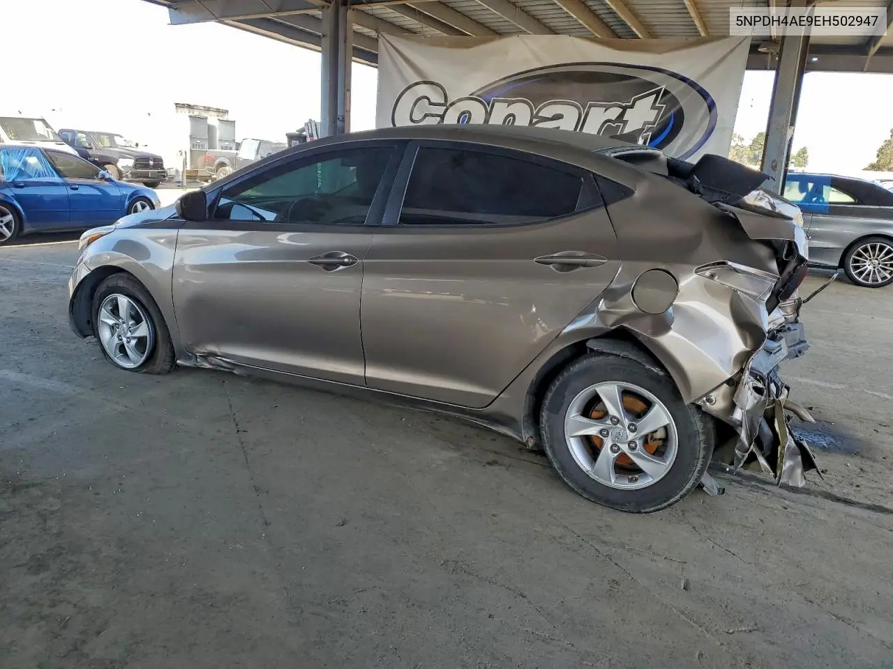5NPDH4AE9EH502947 2014 Hyundai Elantra Se
