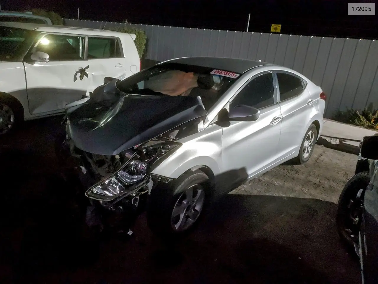 172095 2014 Hyundai Elantra Se