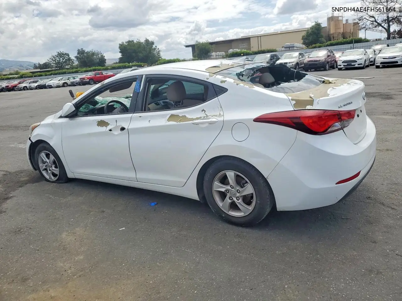 5NPDH4AE4FH561664 2015 Hyundai Elantra Se
