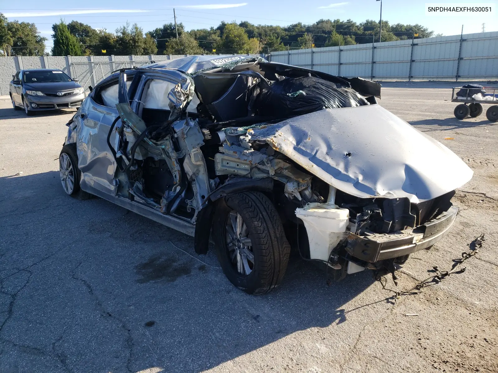 5NPDH4AEXFH630051 2015 Hyundai Elantra Se