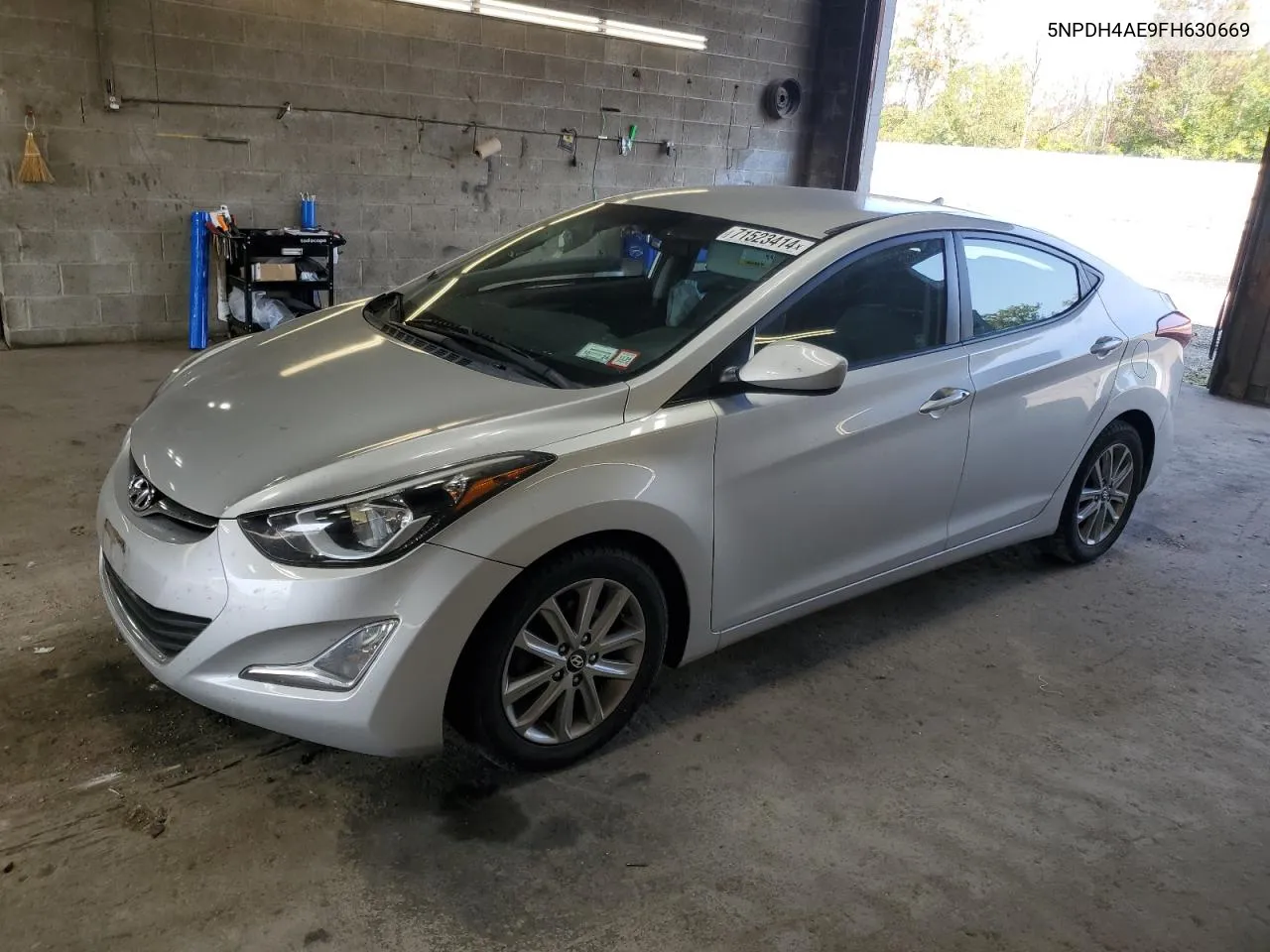 5NPDH4AE9FH630669 2015 Hyundai Elantra Se