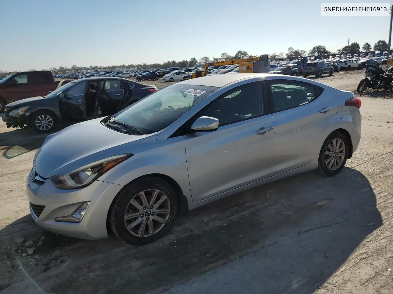 5NPDH4AE1FH616913 2015 Hyundai Elantra Se