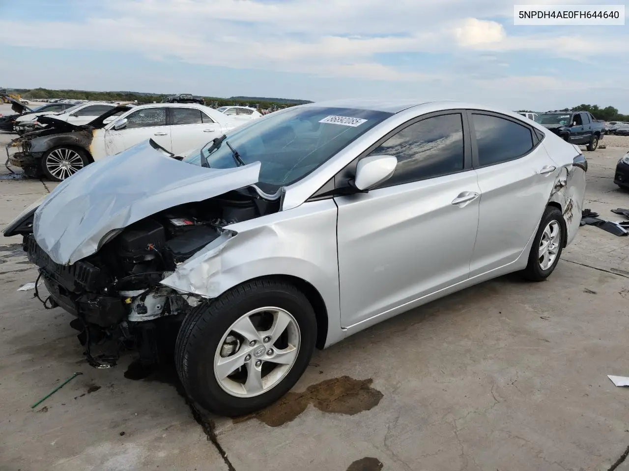 5NPDH4AE0FH644640 2015 Hyundai Elantra Se