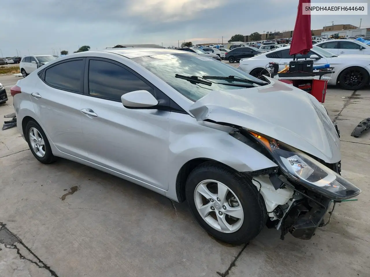5NPDH4AE0FH644640 2015 Hyundai Elantra Se